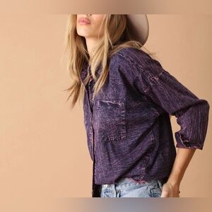 Electric & Rose Elliot Dresshirt Acid Denim.  100% cotton. 💜💟